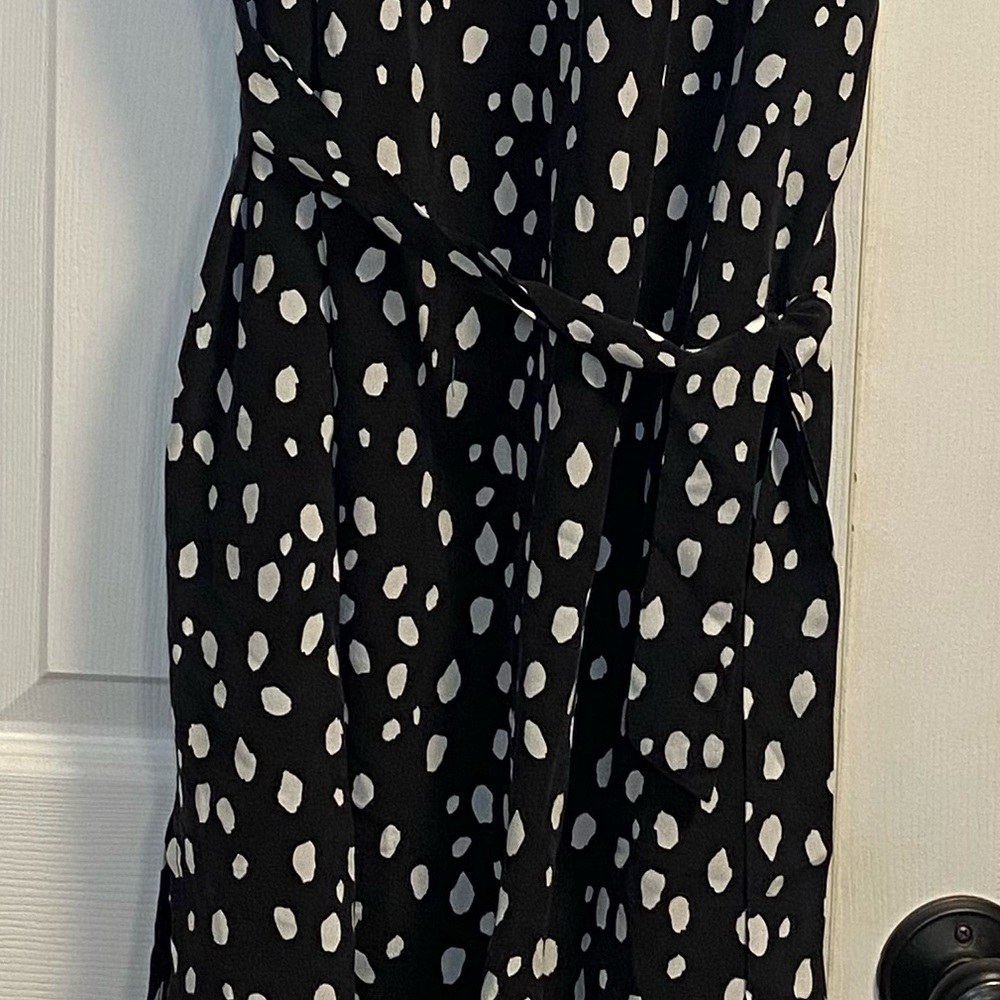 Amour Vert Womens Cindra 100% Silk Midi Dress BLACK & WHITE Dotted Cap Sleeves - Picture 4 of 10